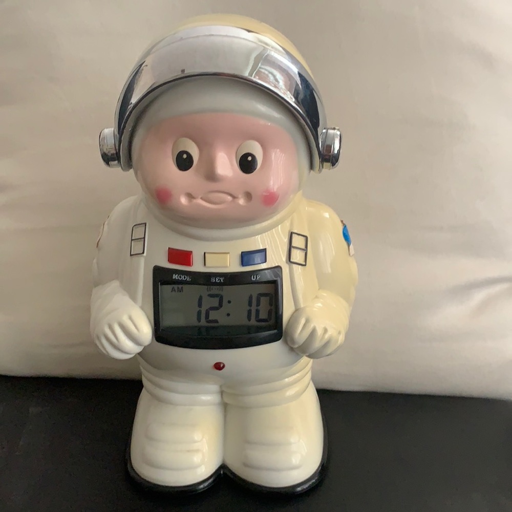 1970s Vintage Astronaut alarm clock/coin bank.